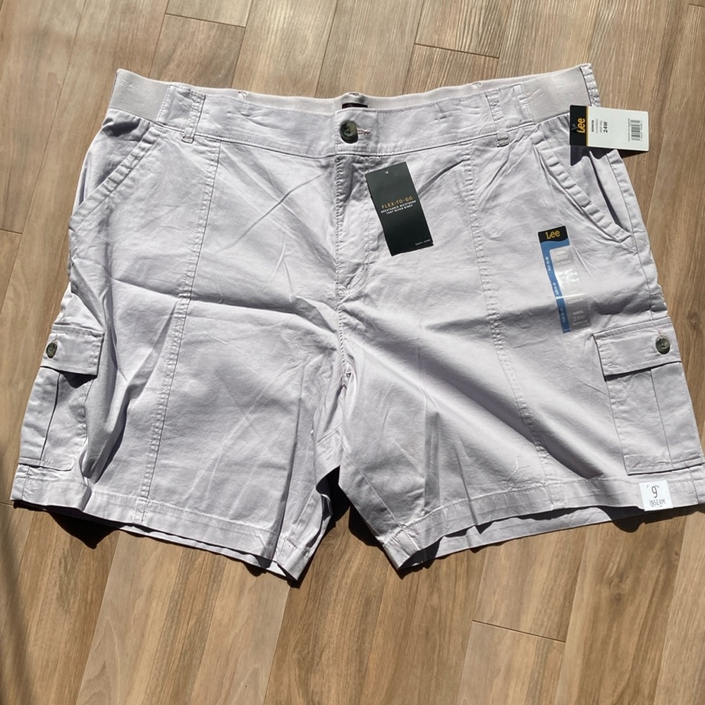 Lee Bermuda short soft flex comfort waistband midrise 9 in inseam 24W - Picture 5 of 17